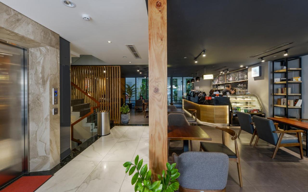 Aurora Serviced Apartments (Adults Only) Ho Chi Minh City Exterior photo