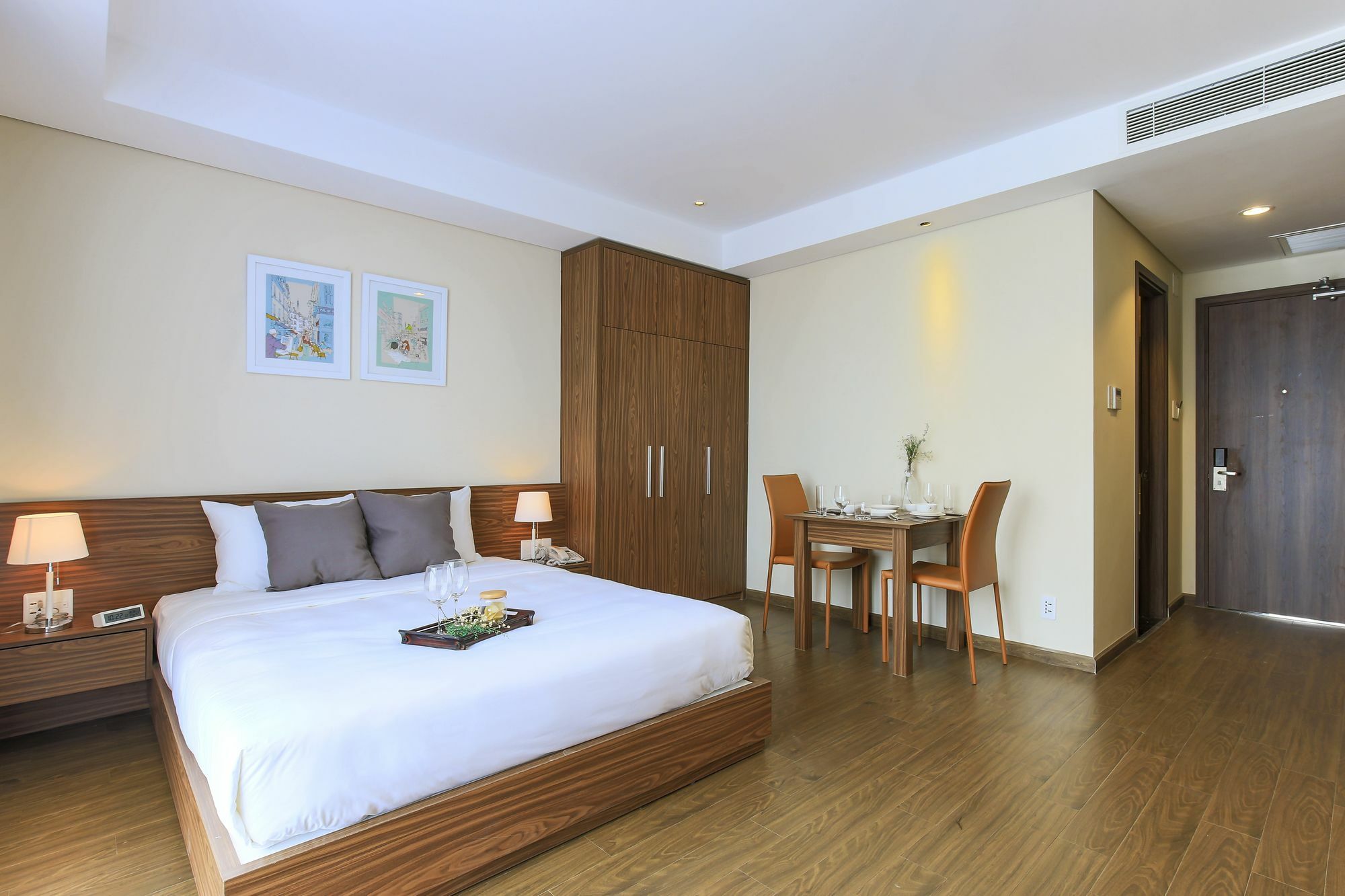 Aurora Serviced Apartments (Adults Only) Ho Chi Minh City Exterior photo